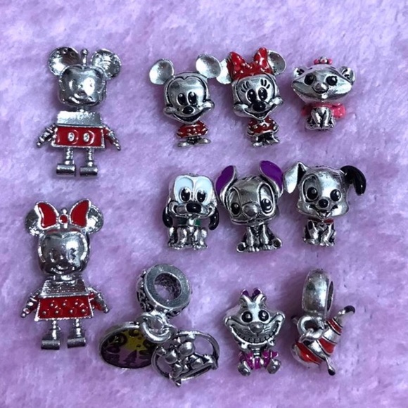 11 Multiple Disney Mickey Mouse Minnie Mouse Characters,Robot Bot Collection Set - Picture 2 of 2